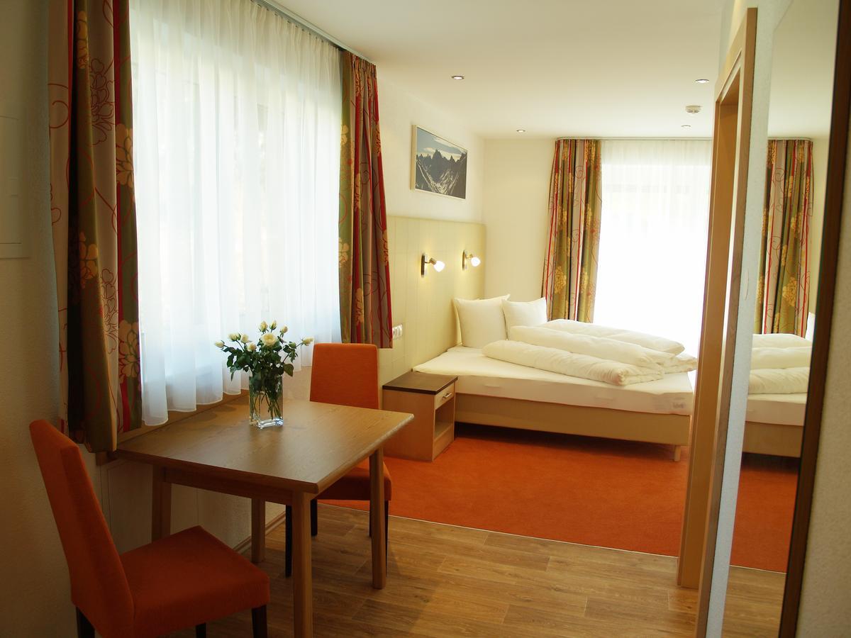 Alpinea Appartements Ischgl Exterior photo
